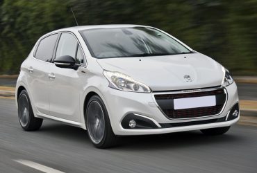 PEUGEOT 208 / 5 V